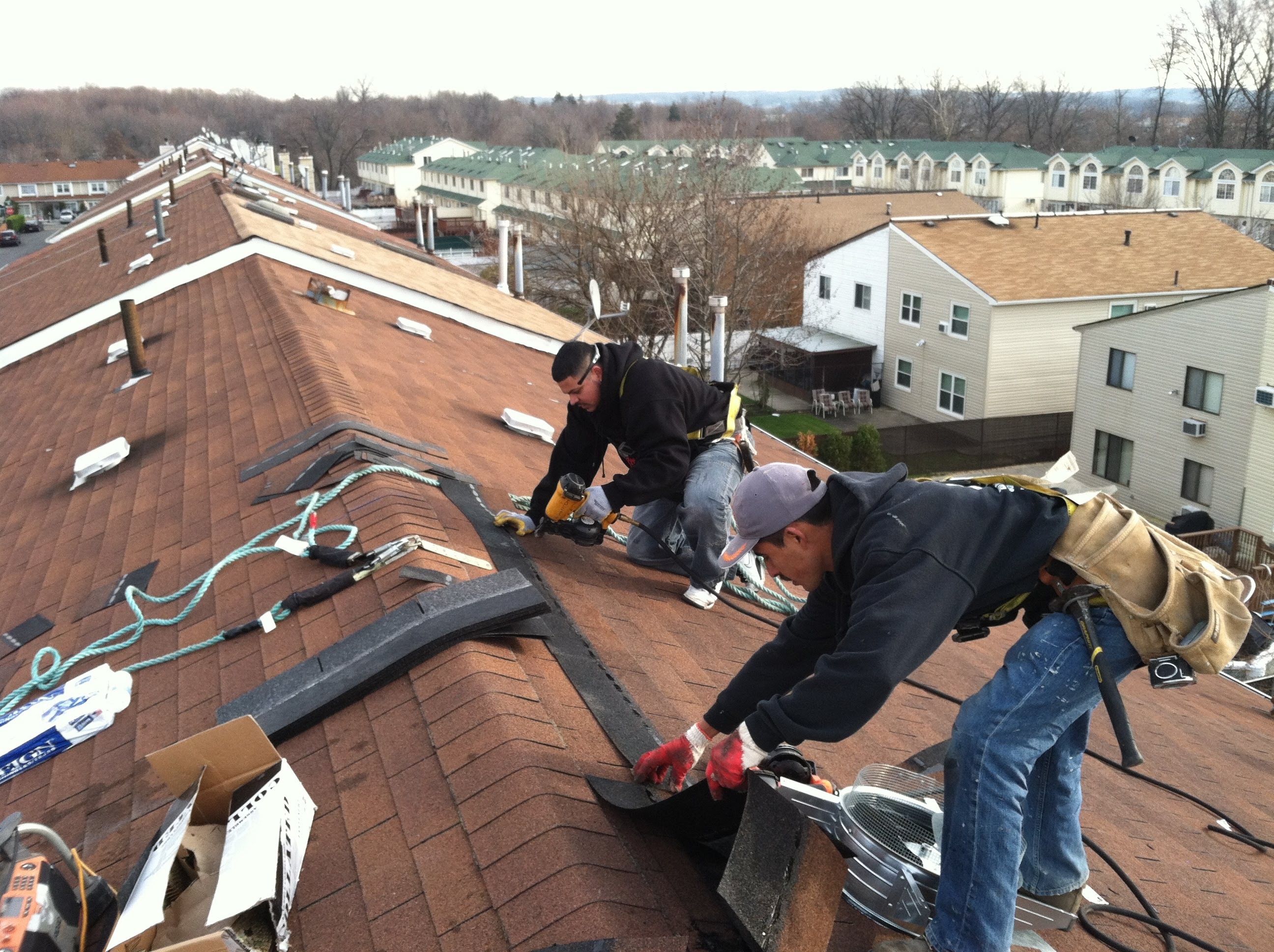 Rowden Roofing And Remodeling LLC: Service Image-2 Rowden Roofing And Remodeling LLC: Service Image-2
