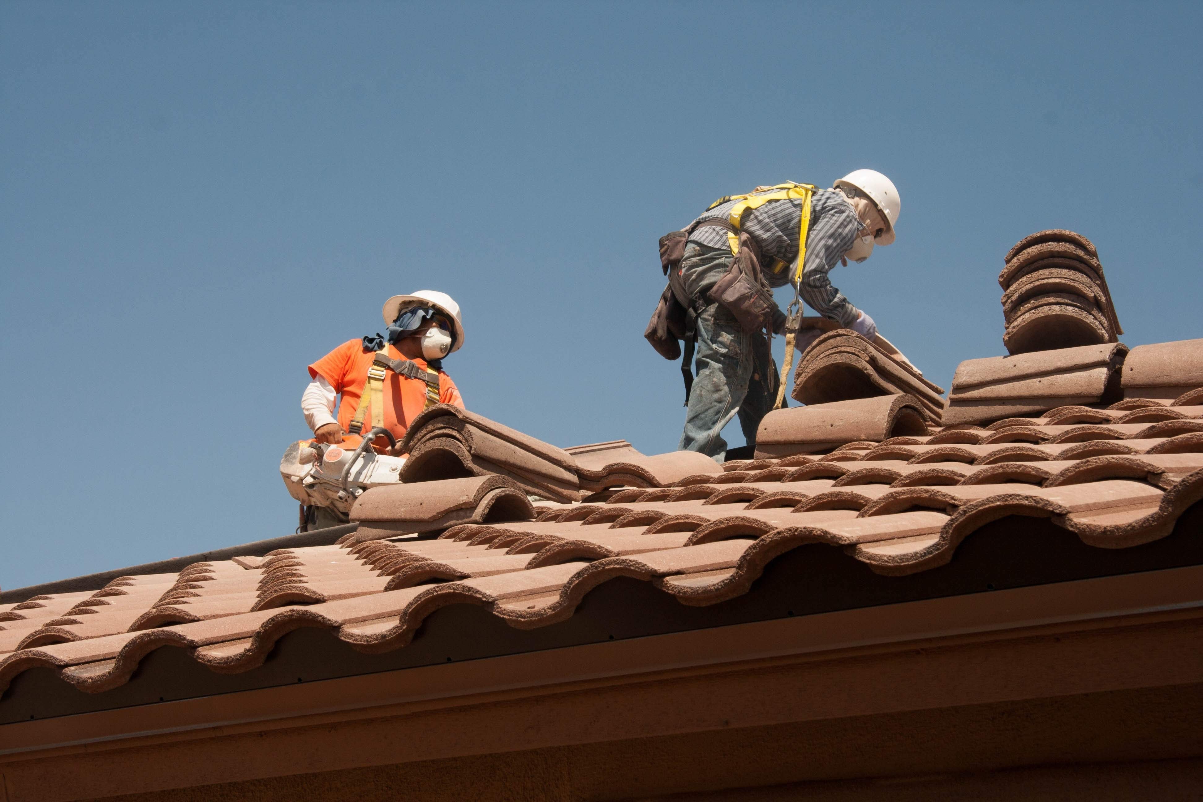 Rowden Roofing And Remodeling LLC: Service Image-3 Rowden Roofing And Remodeling LLC: Service Image-3